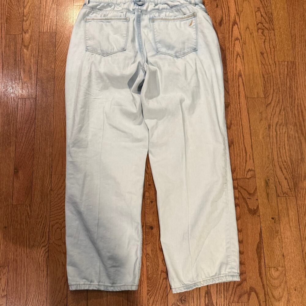Nautica Jeans Co Womens Size 8 Light Wash Straight Leg Denim Jeans - Picture 4 of 9